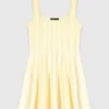 Vestido corto de punto jacquard
