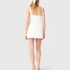 Vestido corto de satén