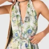 Vestido corto estampado sin espalda Vestido corto estampado sin espalda