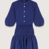 Vestido corto plisado con efecto satinado Vestido corto plisado con efecto satinado