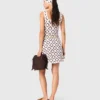Vestido de ganchillo con estampado floral