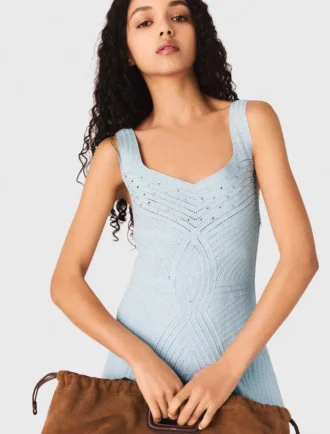 Vestido de ganchillo con forro extraíble