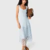 Vestido de ganchillo con forro extraíble Vestido de ganchillo con forro extraíble