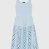 Vestido de ganchillo con forro extraíble Vestido de ganchillo con forro extraíble