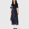 Vestido de mezcla de tejidos con estampado de pañuelo Vestido de mezcla de tejidos con estampado de pañuelo