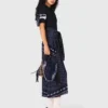 Vestido de mezcla de tejidos con estampado de pañuelo Vestido de mezcla de tejidos con estampado de pañuelo