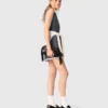 Vestido entallado con efecto de capas