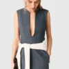 Vestido entallado con efecto de capas