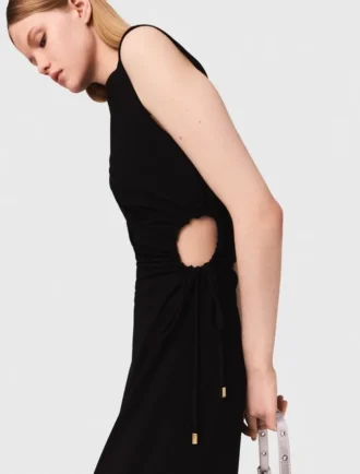 Vestido largo con corte en la cintura