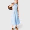 Vestido largo con espalda abierta