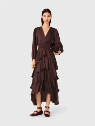 Vestido largo con volantes y corte fluido