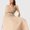 Vestido largo de punto con pedrería