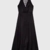 Vestido largo vaporoso con espalda trenzada Vestido largo vaporoso con espalda trenzada