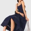 Vestido midi acampanado