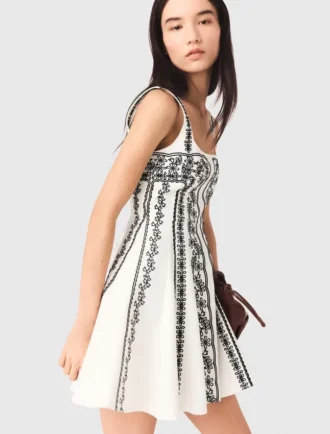 Vestido mini con tirantes bordados