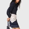 Vestido plisado con estampado de pañuelo Vestido plisado con estampado de pañuelo