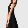 Vestido skater con pedrería