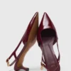 Zapatos de salón con talón abierto
