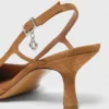 Zapatos de salón de ante con puntera metalizada