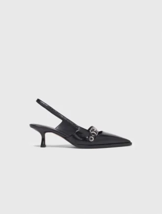 Zapatos de salón de piel con correa con ojales