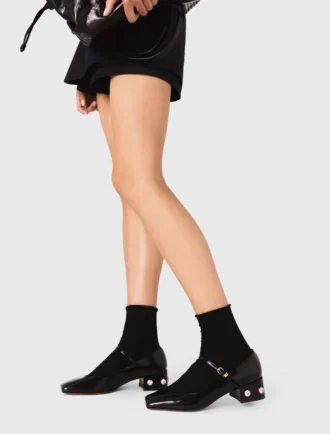 Zapatos Mary Jane con tacón y pedrería
